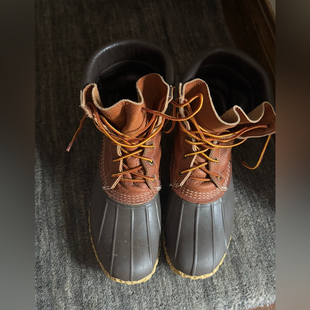 L.L Bean - Bean Boots 8” Padded Collar Tumbled Leather Mens